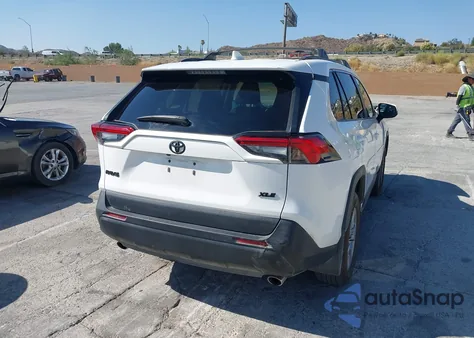 2023 Toyota Rav4 Xle из США, поврежденный, VIN 2T3W1RFV4PC236673